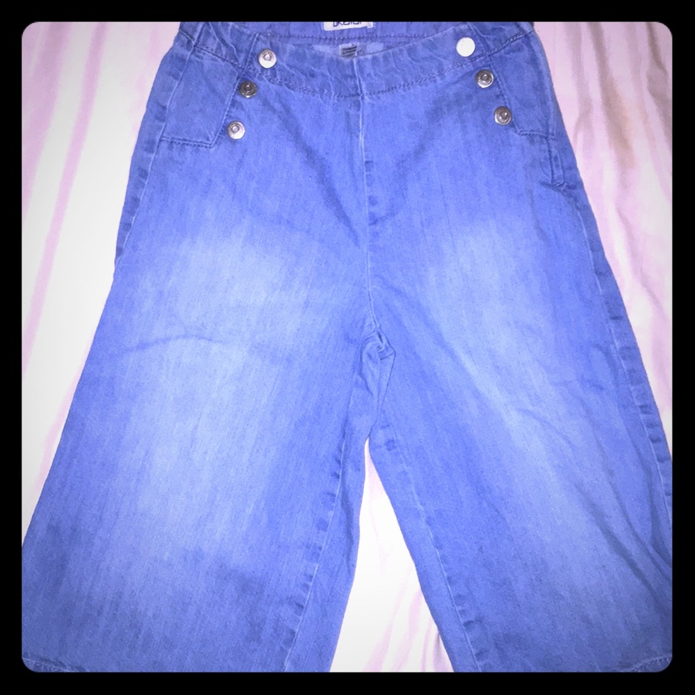 🏝5 for $25🏝 Girl’s size 7 capris